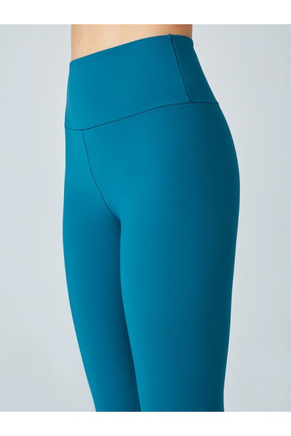 Sculpt Astringent Blue Tayt